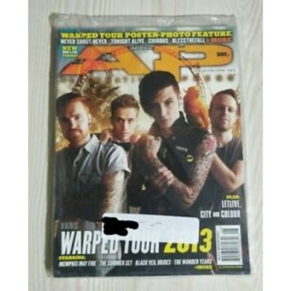 BNIP Alternative Press AP Magazine issue #301 August 2013 Vans Warped Tour 2013